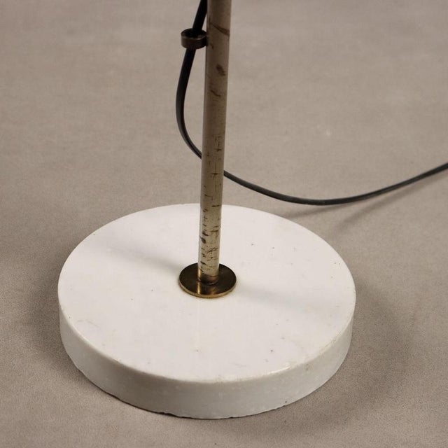 Metal Vintage Floor Lamp in Aluminium and Marble, 1960s For Sale - Image 7 of 8