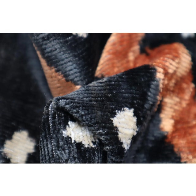 Modern Luxury Gold Black Handmade Velvet Throw Pillow & Down Insert For Sale In San Francisco - Image 6 of 11