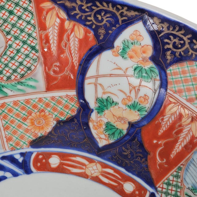 Japanese 19th Century Arita Imari Porcelain Charger With Flying Geese Motif, Edo–Meiji Japan 16" For Sale - Image 3 of 7