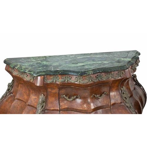 Continental Rococo-Style Three-Piece Chest of Drawers Set, Late 19th Century, Set of 3 For Sale - Image 4 of 17