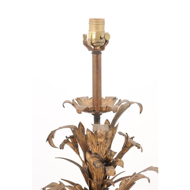 Italian Frederick Cooper Floral Italian Tole Table Lamp. 1960s Italy For Sale - Image 3 of 8