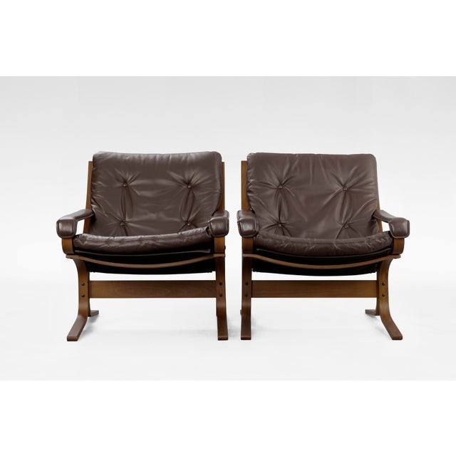 Designed in the 1960s by Ingmar Relling and produced by Westnofa, the iconic Siesta set Chair stands as one of the purest...