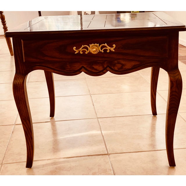 1986 Henredon Country French Walnut Side Tables Model 3201-42, a Pair For Sale - Image 10 of 11