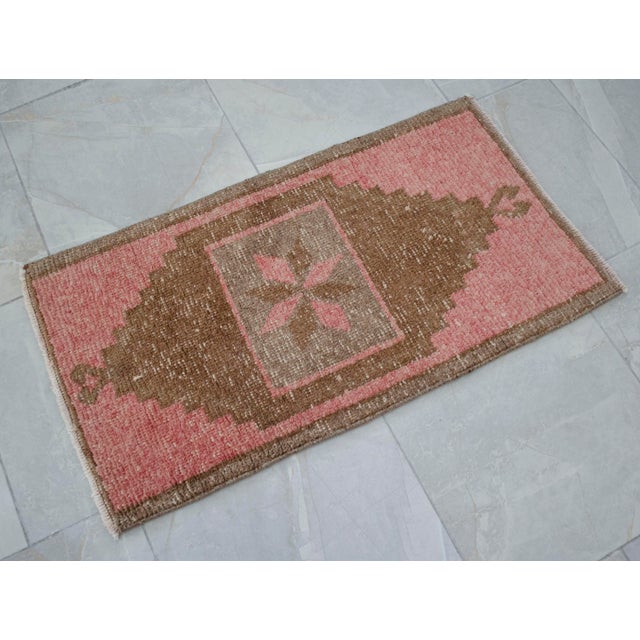 Turkish 1970s Vintage Hand Knotted Small Rug For Sale - Image 3 of 8
