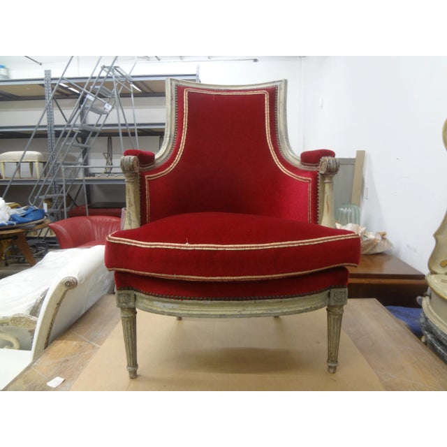 French 18th Century French Directoire Bergere For Sale - Image 3 of 13