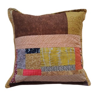Hand Quilted Pillow 18" For Sale