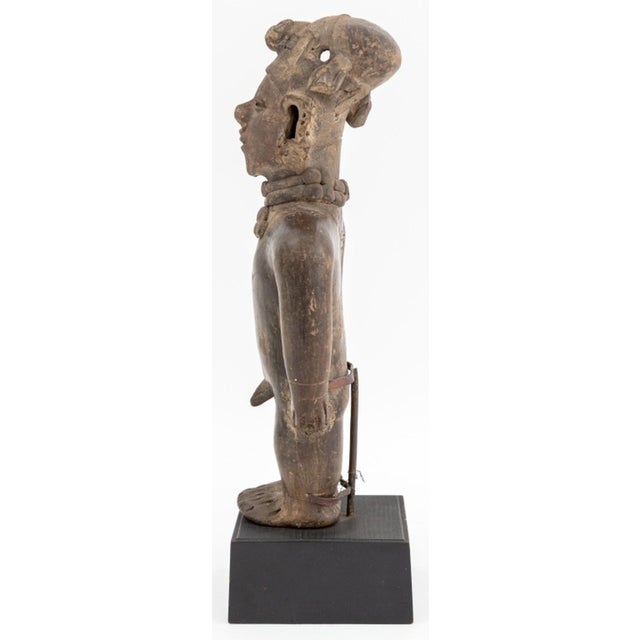 Pre-Columbian Standing Male Nude Figure For Sale - Image 4 of 7