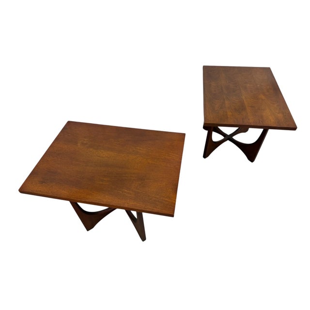 Broyhill Brasilia Mid-Century Modern Broyhill Brasilia Square Walnut Side Tables - Set of 2 For Sale - Image 4 of 9
