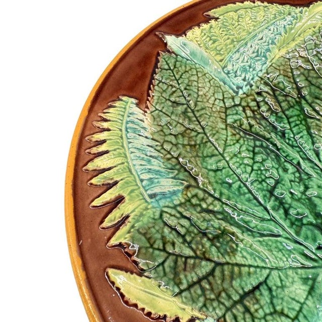 George Jones George Jones Majolica Maple Leaf and Ferns Plate on a Brown Ground, Ca. 1870. For Sale - Image 4 of 7