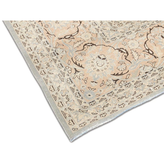 Art Deco 1940s Persian Kashan Rug For Sale - Image 3 of 5