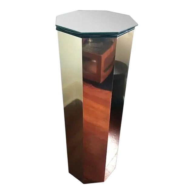Motivated Seller: 1970s Hollywood Regency Octagonal Brass Mirrored Pedestal Attributed to Maison Jansen For Sale