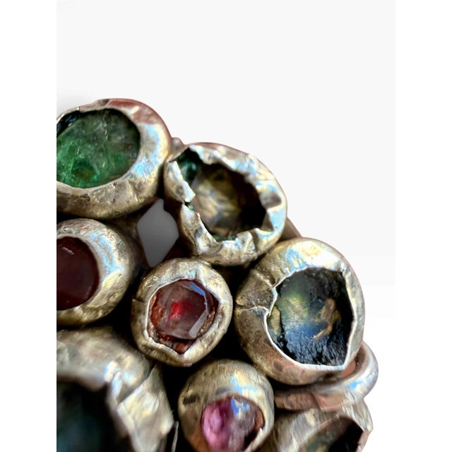 19th-Century Silver Multicolored Stone Cluster Estate Ring With Lion Heads, Size 6 For Sale - Image 4 of 10