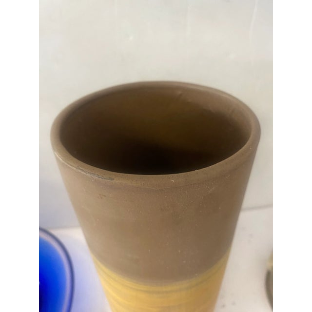 Ceramic 1970s Royal Haeger Sandstone Glaze Cylinder Vase For Sale - Image 7 of 7