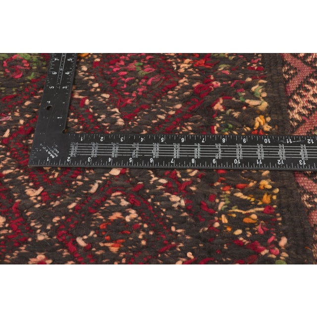 Textile Vintage Zemmour Moroccan Kilim Rug, 03'11 X 33'04 For Sale - Image 7 of 11