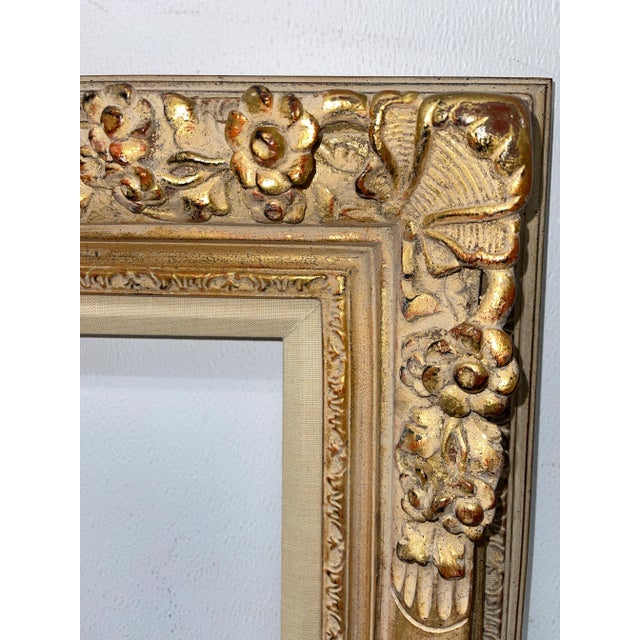 Early 20th Century French Louis Gold Carved Wood Picture Frame For Sale - Image 5 of 10