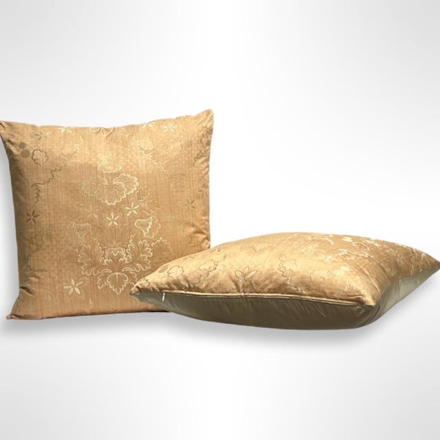 The House of Scalamandre Scalamandre “Villa Lante Unito” Feather/Down Pillows - A Pair For Sale - Image 4 of 5