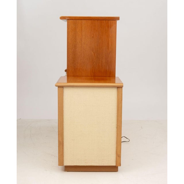 Gabriella Crespi Style Vintage Wicker and Walnut Tv Cabinet For Sale In New York - Image 6 of 12