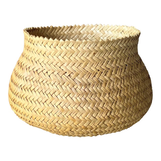 Late 20th-Century Nicely-Sized Tarahumara Handwoven Sotol Leaf Cachepot, Mexico For Sale