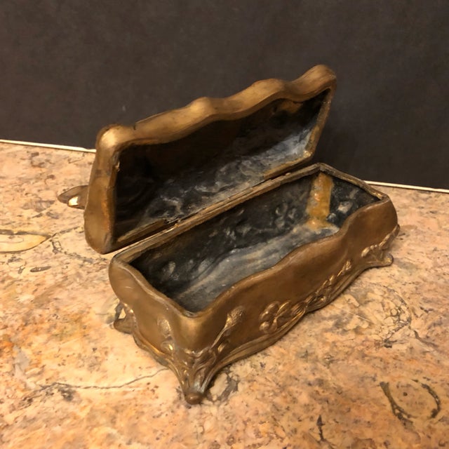 Early 20th Century Early 20th Century Art Nouveau Rose Box For Sale - Image 5 of 8