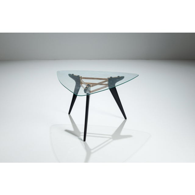 Mid-Century Modern Triangular Coffee Table in the style of Alfred Hendrickx, 1960s For Sale - Image 3 of 13