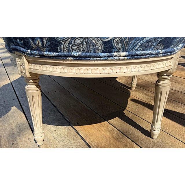 Lewis Mittman Custom Louis XVI Style Blue Chaise Lounge in Ralph Lauren For Sale - Image 4 of 15