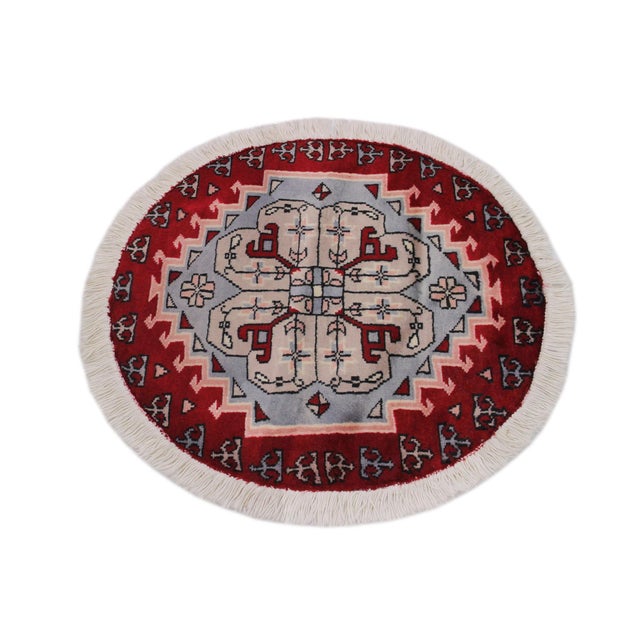 Jaldar Pak-Persian Red/Grey Round Rug -1'8 X 1'9 For Sale In New York - Image 6 of 9