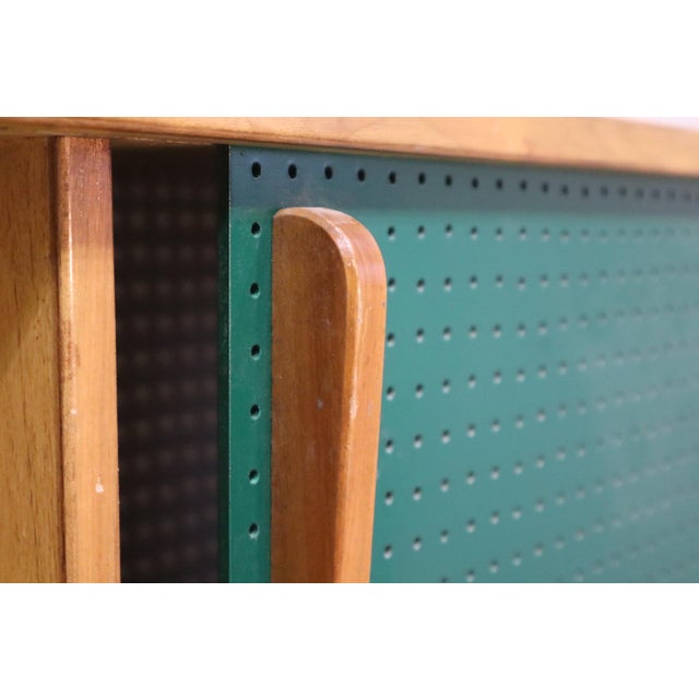 Wall Hanging Bookcase by Charlotte Perriand, 1960 For Sale - Image 14 of 15