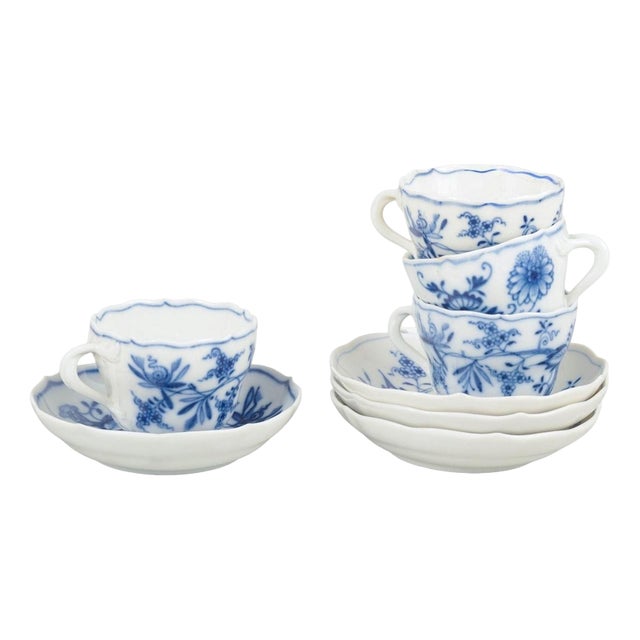 Vintage Porcelain Espresso Cups with Saucers from Meissen, Set of 8 For Sale