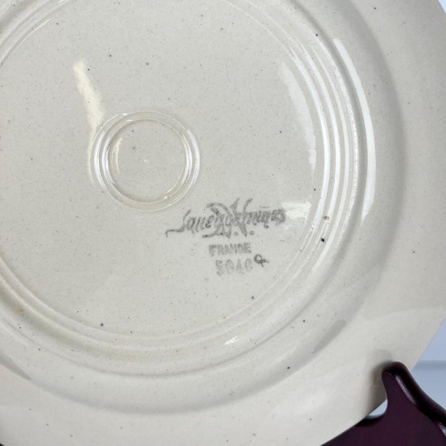 1920s Vintage Dinner Plates with Floral Motif from Sarreguemines, 1920s, Set of 4 For Sale - Image 5 of 14