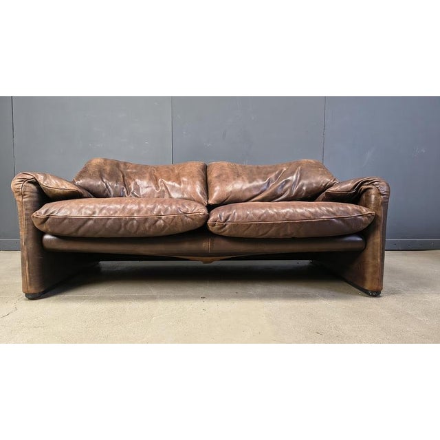 Leather Maralunga Sofa by Vico Magistretti for Cassina, 1970s For Sale - Image 13 of 15
