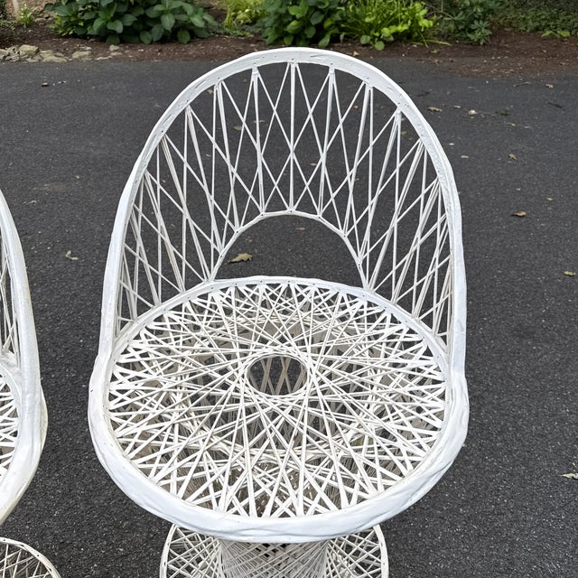 1970s Set of Four Mid- Century Modern Spun Fiberglass Bar Stools Attributed to Russell Woodard For Sale - Image 5 of 9