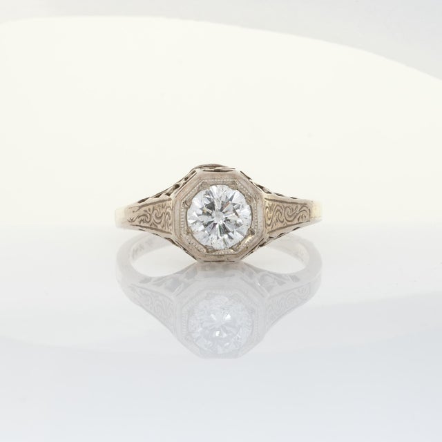 Vintage Estate Diamond Ring, 5mm Round Natural Diamond Solitaire: Solid 14k Gold, Size 6.75 For Sale - Image 4 of 8