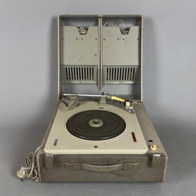 Dymond Portable Stereo Turntable from Philips, 1960s For Sale - Image 11 of 11