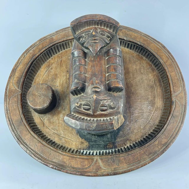 Wood Early 20th Century Igbo Divination Bowl Nigeria MATTER COLLECTION For Sale - Image 7 of 10