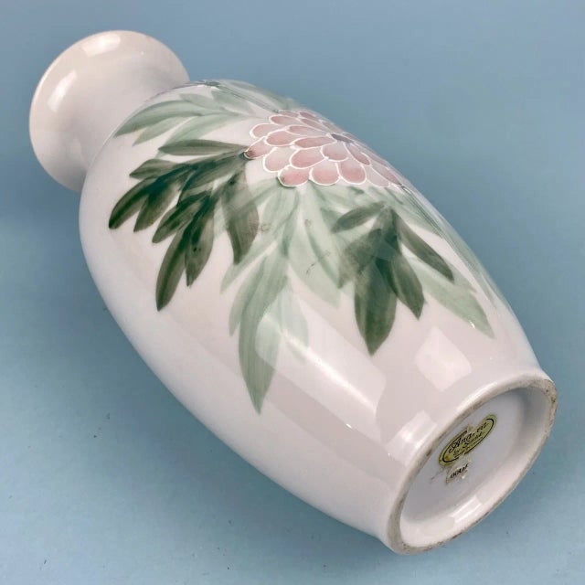 Vintage Andrea Sadek 10.5” T Mum Floral Porcelain Hand Painted Relief Vase For Sale - Image 4 of 7