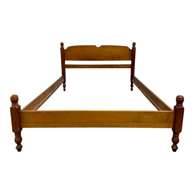 Vintage Full Size Colonial Style Solid Maple Low Poster Bed For Sale