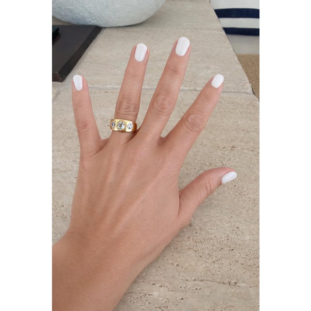 Vintage 1970s 18k Gold Diamond Gypsy Ring, 1.75 Carats Total, Size 5.75 For Sale - Image 16 of 16