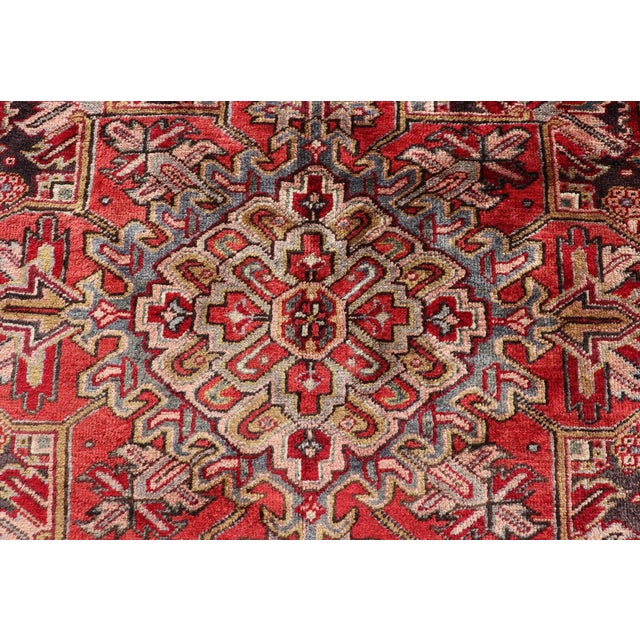 Textile Vintage Heriz With Geometric Diamond Design in Reds, Ivory, Blue, Light Yellow Green & Charcoal For Sale - Image 7 of 13
