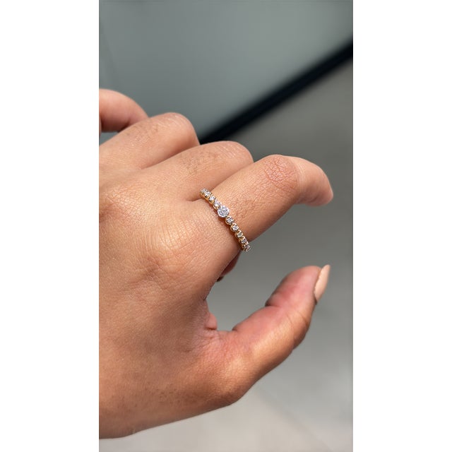 Modern Bezel Set Center Diamond Anniversary Band in 14k Yellow Gold Size 5 For Sale - Image 3 of 17