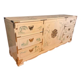 Vintage Chinoiserie Lacquered Dresser With Brass Hardware & Hand-Painted Motifs For Sale
