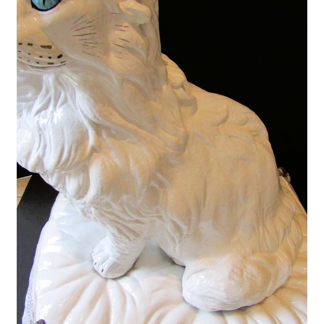 White Vintage Italian Terra-Cotta Two Piece Sculpture Persian White Cat on a Pillow Circa 1960s For Sale - Image 8 of 16