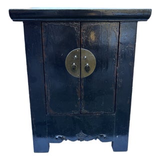 Antique 1850s Kang Cabinet Refinished in Black Lacquer, Shanxi Origin With Certificate of Antiquity For Sale