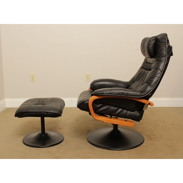 Chairworks Sabatinni Collection Black Leather Recliner Lounge Chair