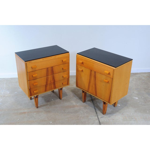 1970s Mid-Century Nightstands in Ash Veneer & Black Glass by František Mezulánik for Nový Domov, Czechoslovakia, 1970s, Set of 2 For Sale - Image 5 of 18