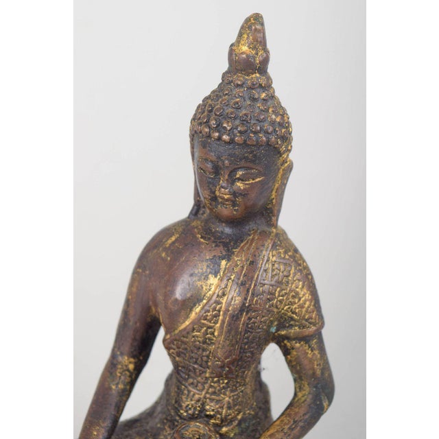 19th Century Seated Buddha Figure in Gilt Bronze with Meditative Pose, Asia For Sale - Image 3 of 5