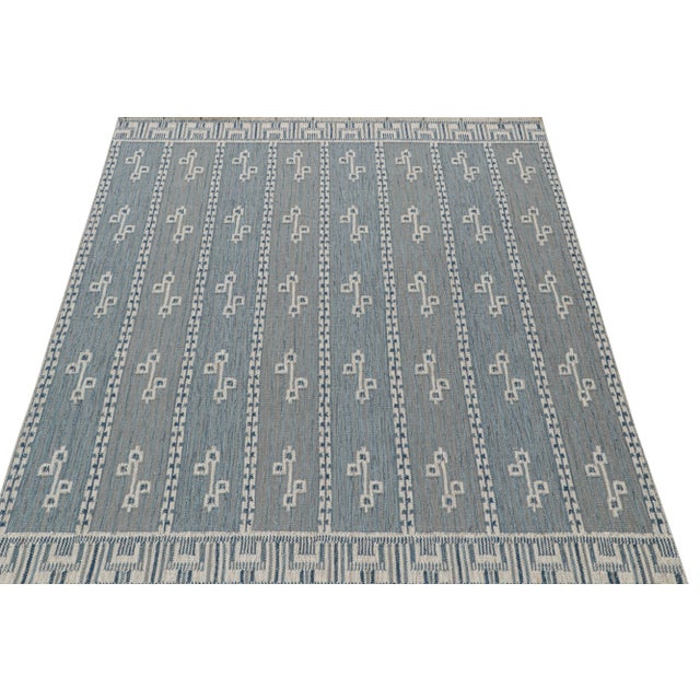 Not Yet Made - Made To Order Selby Rug by Celerie Kemble for Chairish in Blue & Mushroom, 3'x12' For Sale - Image 5 of 8