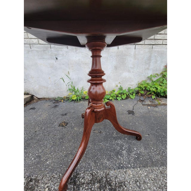 Brown 1820s Federal Solid Mahogany Tilt-Top Table For Sale - Image 8 of 11