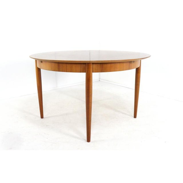 Extendable Round Nuthetal Dining Table from Lübke For Sale - Image 6 of 16