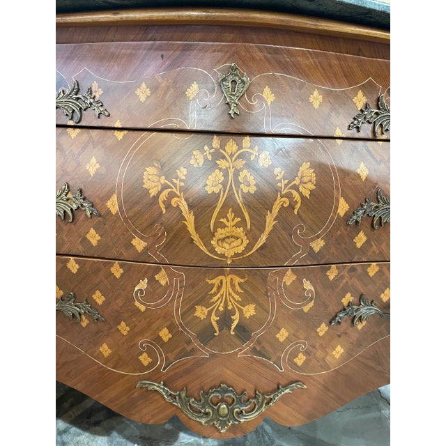 Late 20th Century Inlaid Wood Bombe Chest With Tan Marble Top For Sale - Image 5 of 9