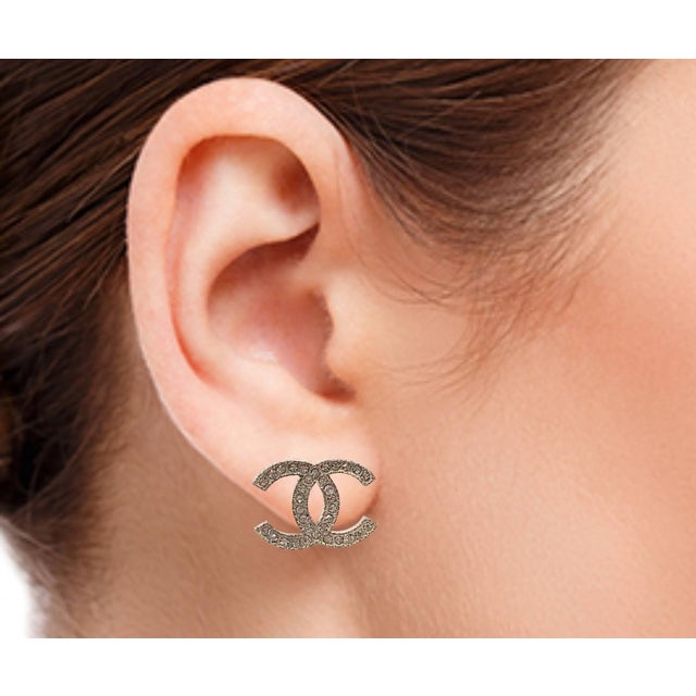 Chanel Chanel Classic Silver CC Crystal Moscova Piercing Earrings, Pair For Sale - Image 4 of 4